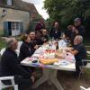 Exceptionnellement pic-nic en petit groupe légèrement arrosé
